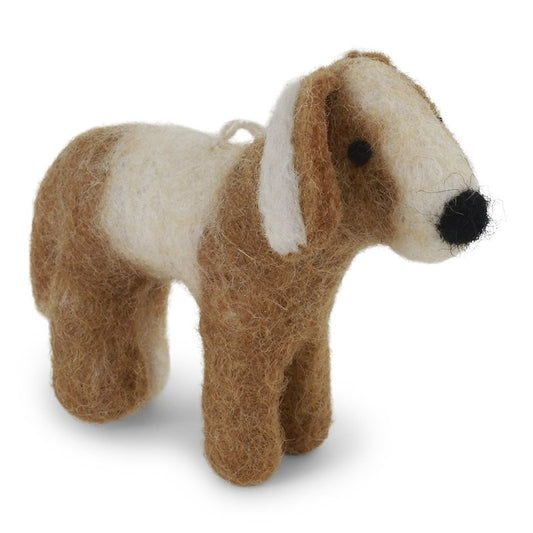 handmade felt spaniel dog by Gry & Sif