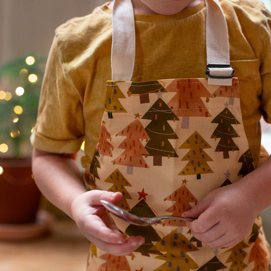childrens-christmas-apron