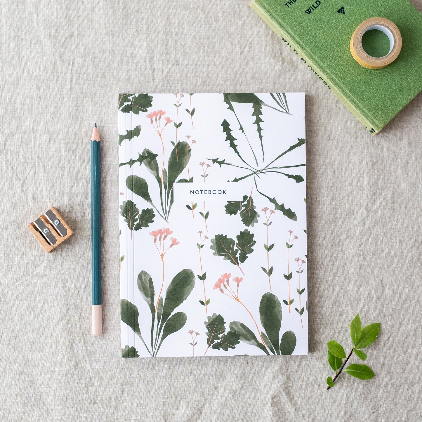 plewsy-wilding-flat-lay-notebook