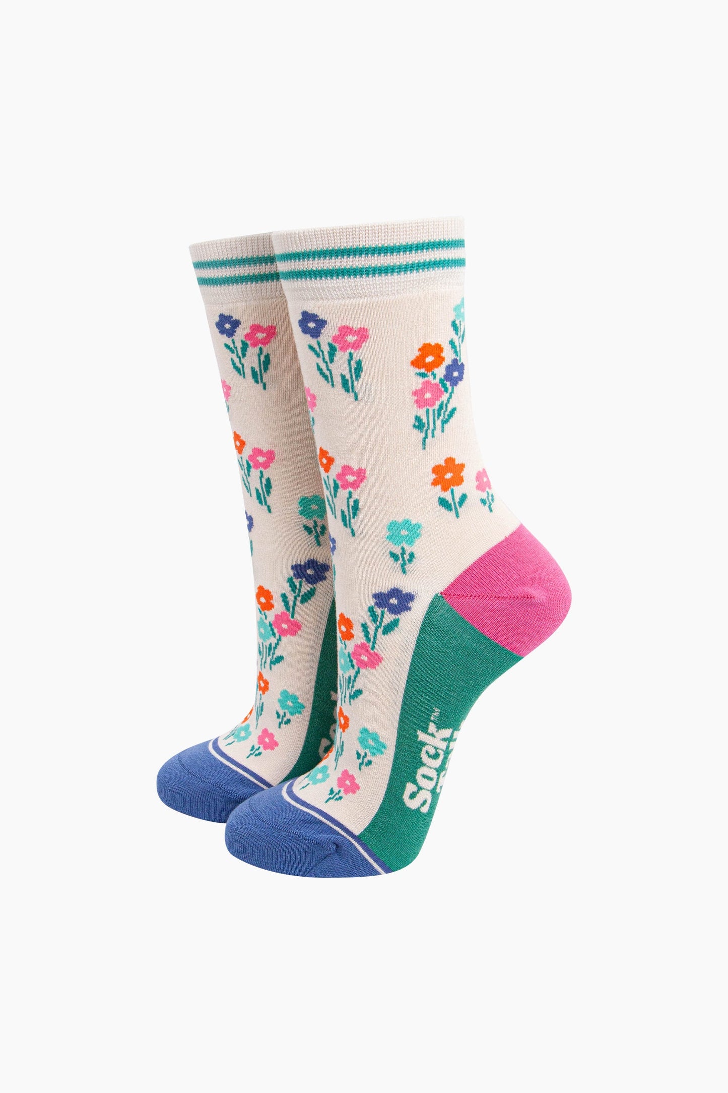 Womens Wildflowers Bamboo Socks in Cream