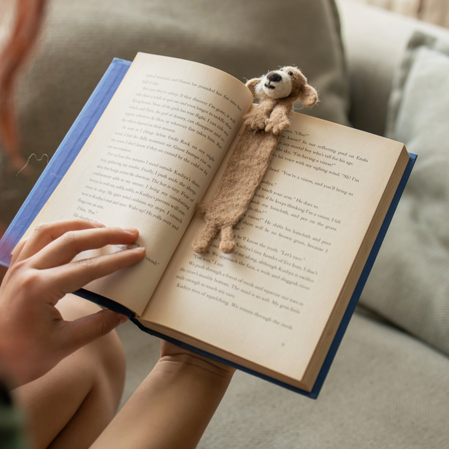 brown-dog-bookmark