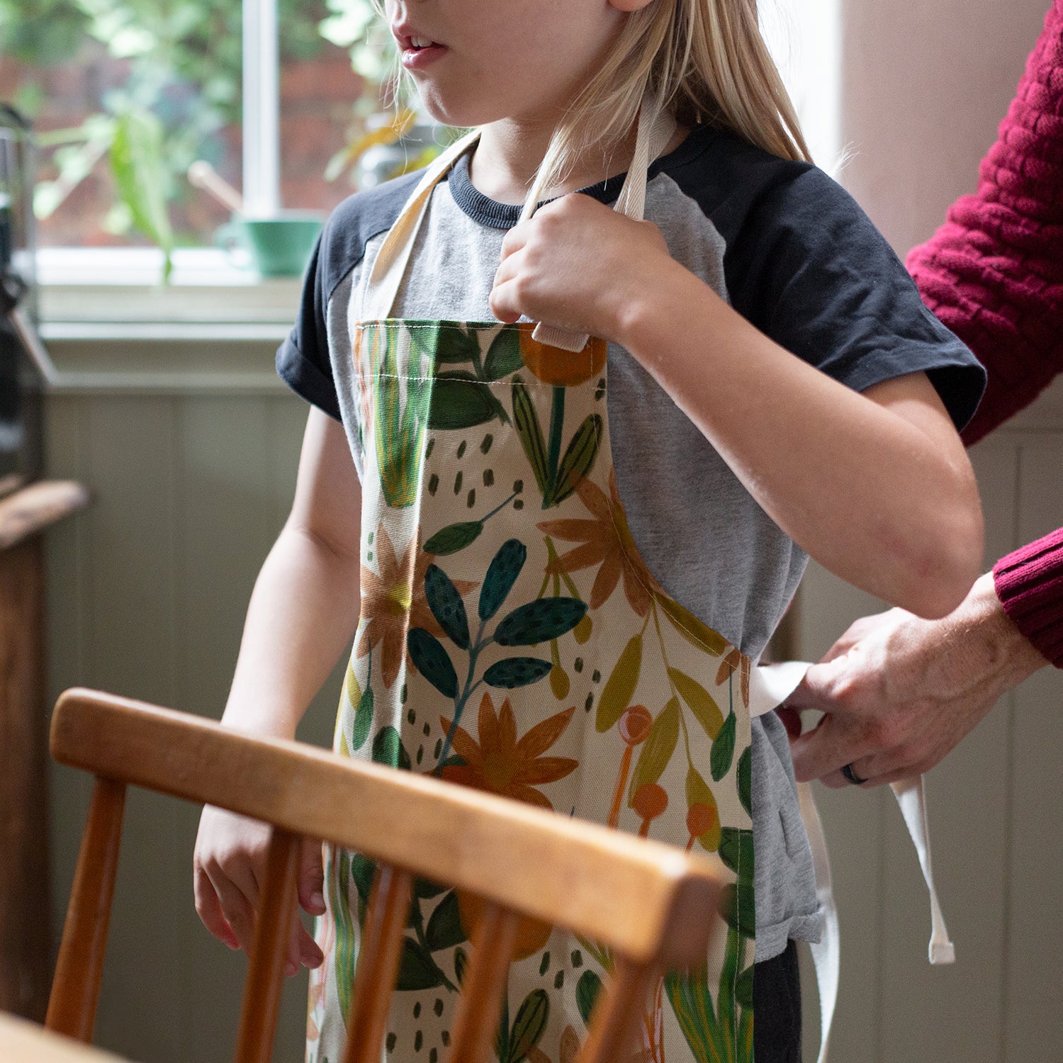 floral unisex childrens apron