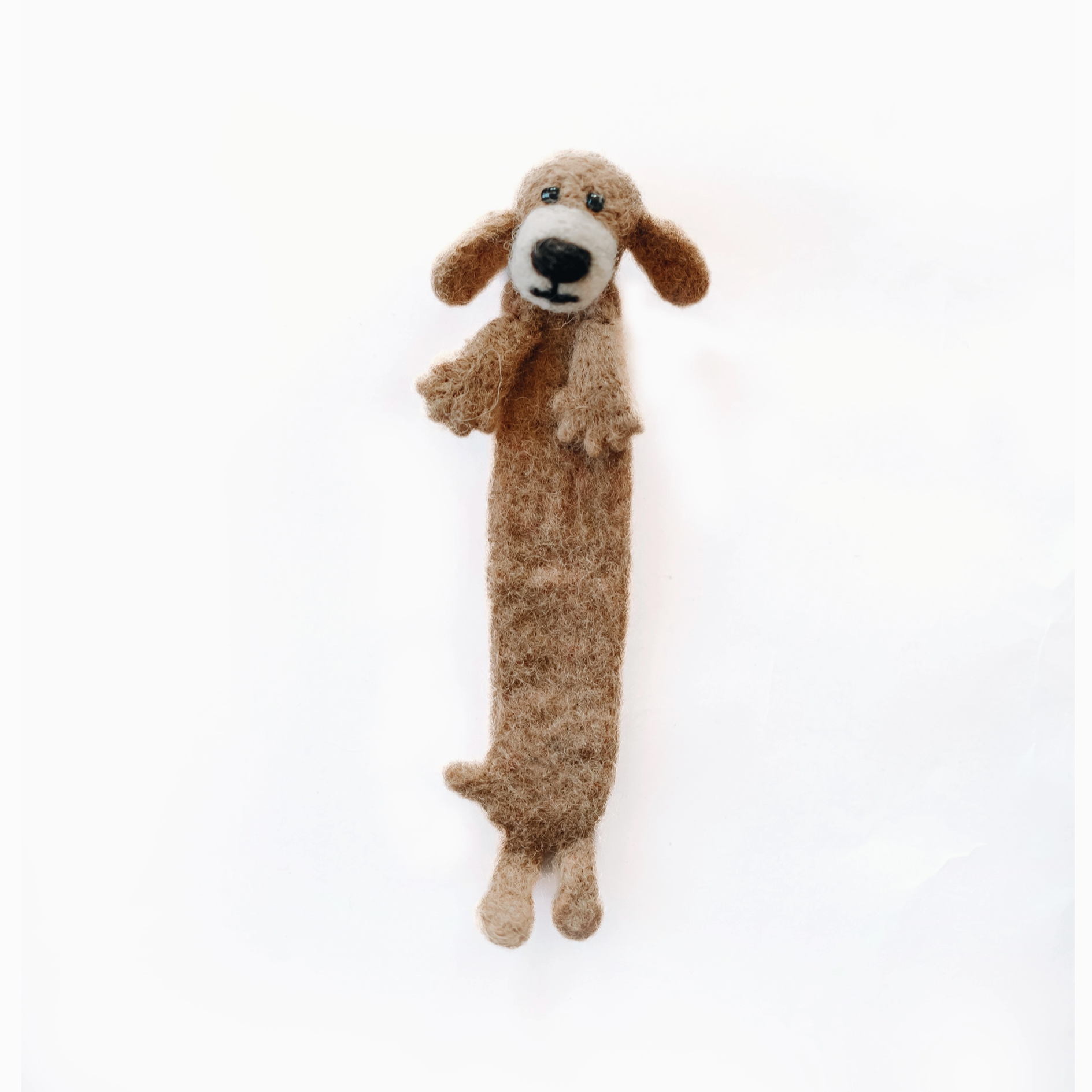 dog-felt-bookmark