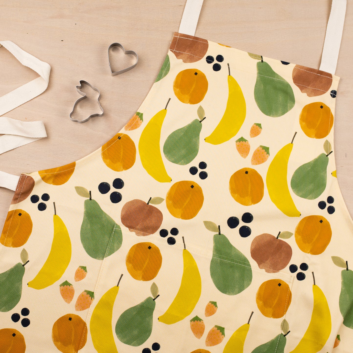 fruit-adult-apron