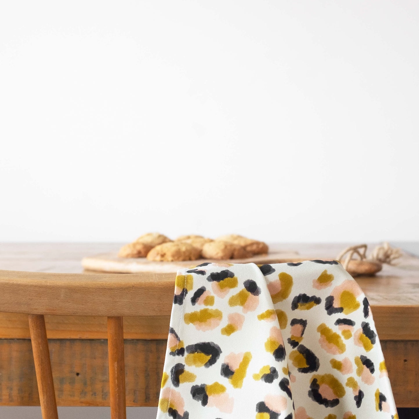 luxury-leopard-print-tea-towel