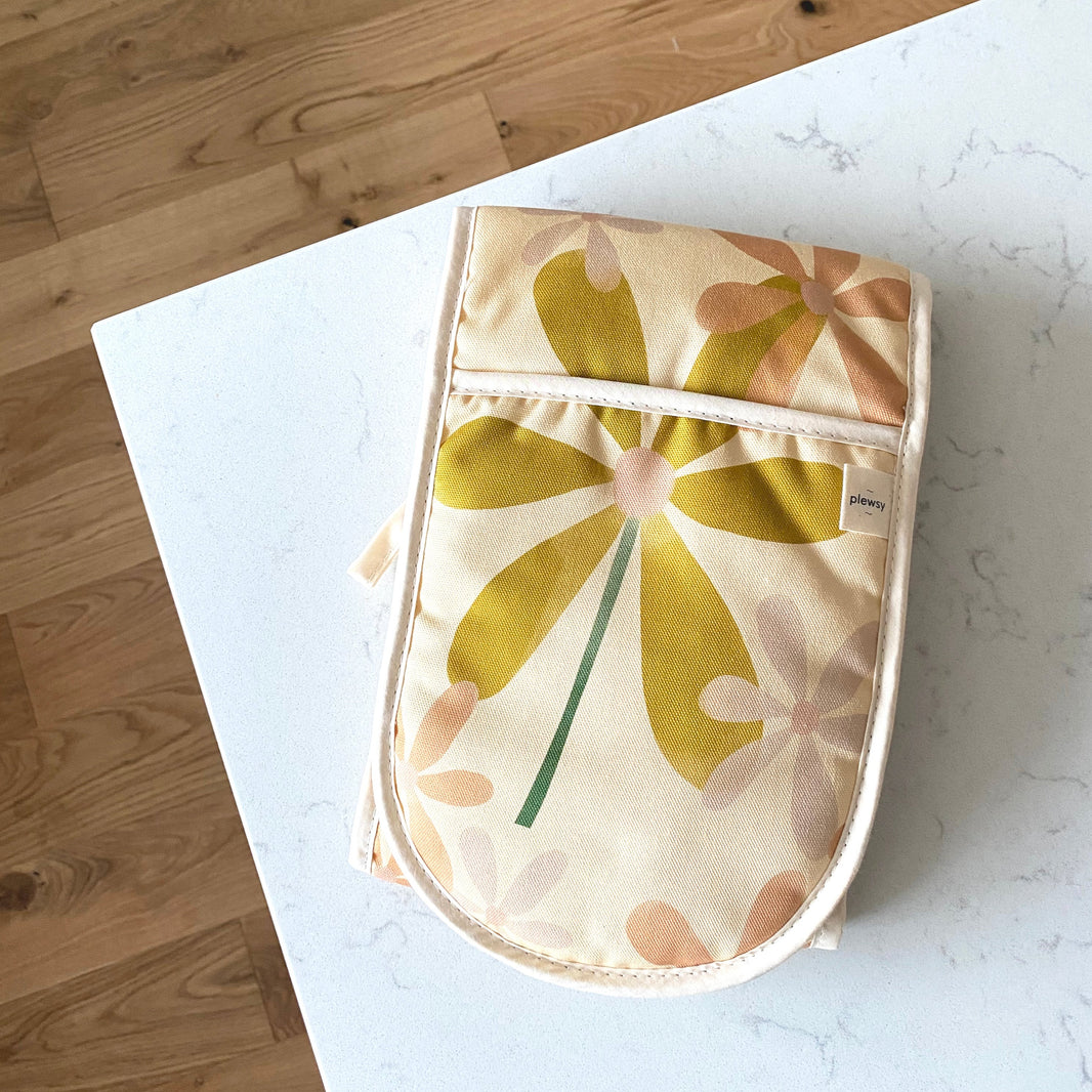 Oven Gloves Plewsy oven-gloves-plewsy