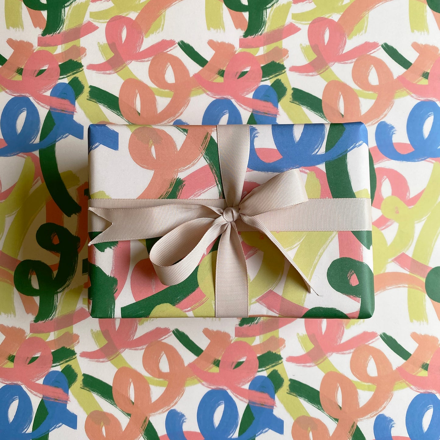 Luxury Squiggles Gift Wrap
